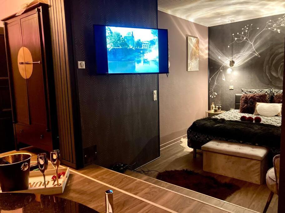 Suite Kassiopee, Romantisme, Balneo, Sauna Quimperlé Екстериор снимка